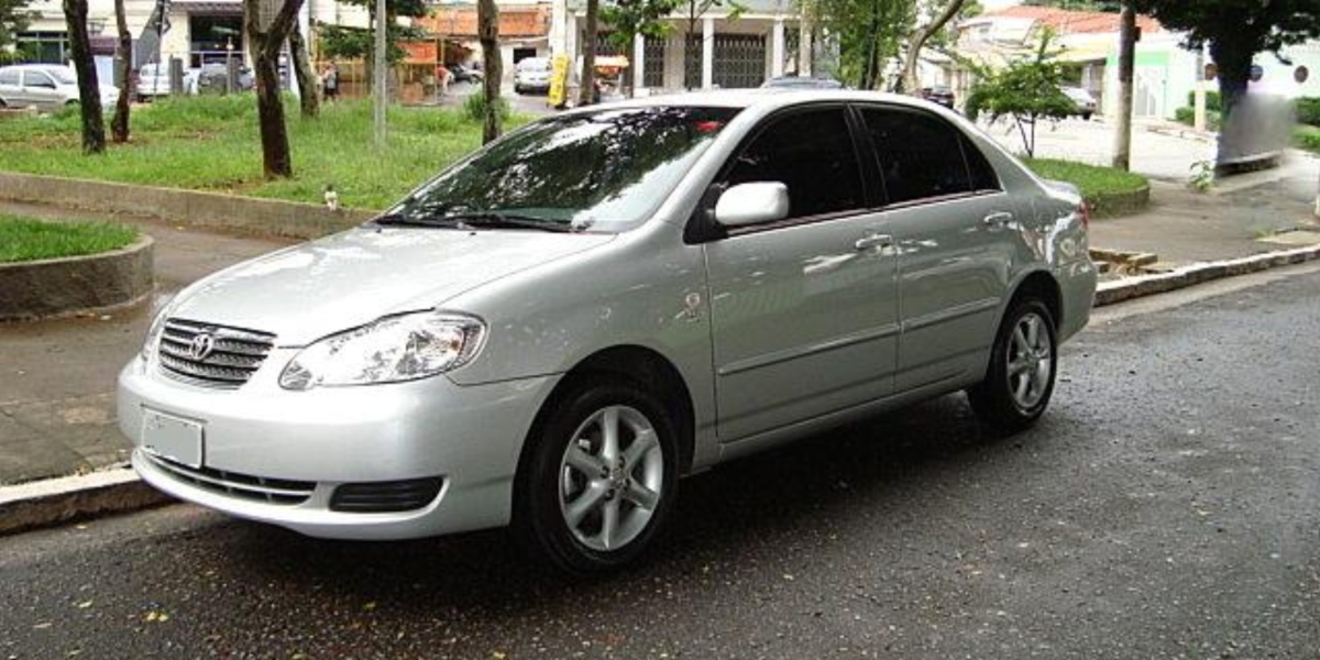 Toyota Corolla - Foto: Reprodução/Internet