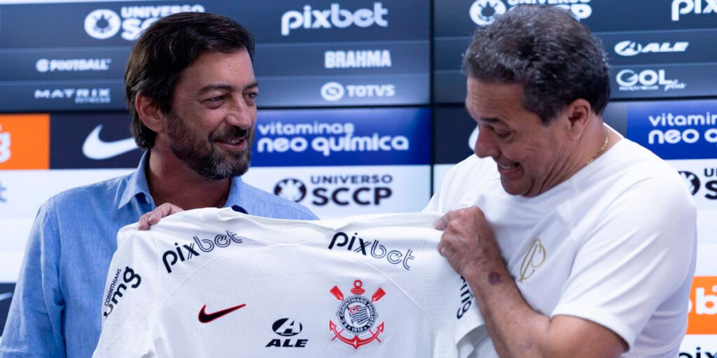 Vanderlei Luxemburgo é técnico do Corinthians (Foto: Divulgação)