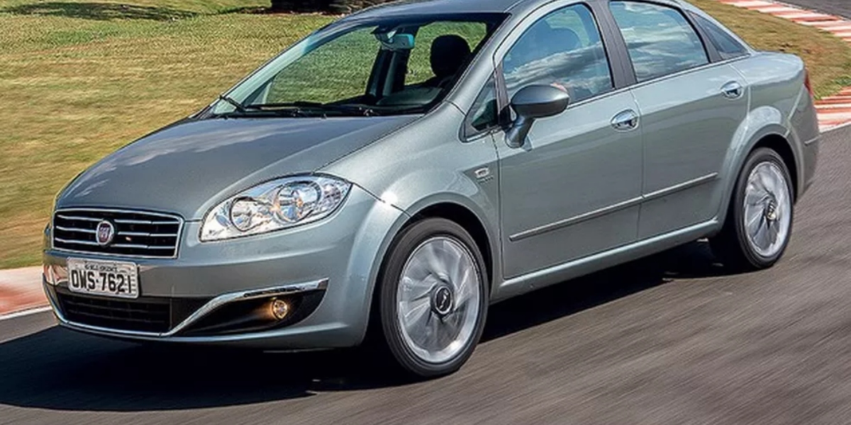 Fiat Linea deixou o Brasil (Foto: Reprodução/Auto Esporte)