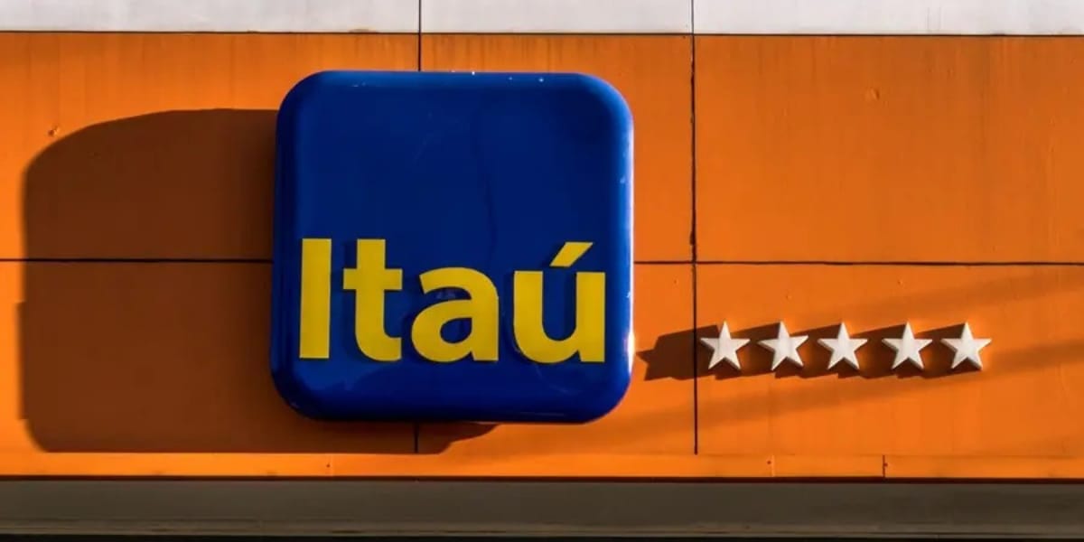 Itaú faz comunicado aos clientes endividados (Reprodução: Internet)