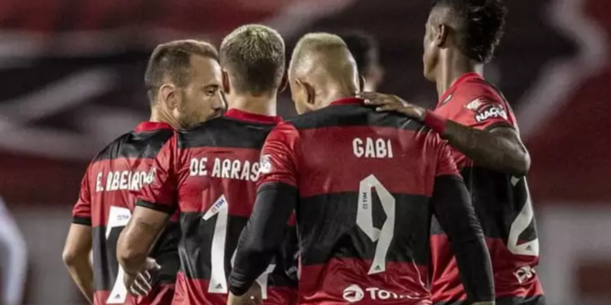 Parte do elenco do Flamengo (Foto: Internet)