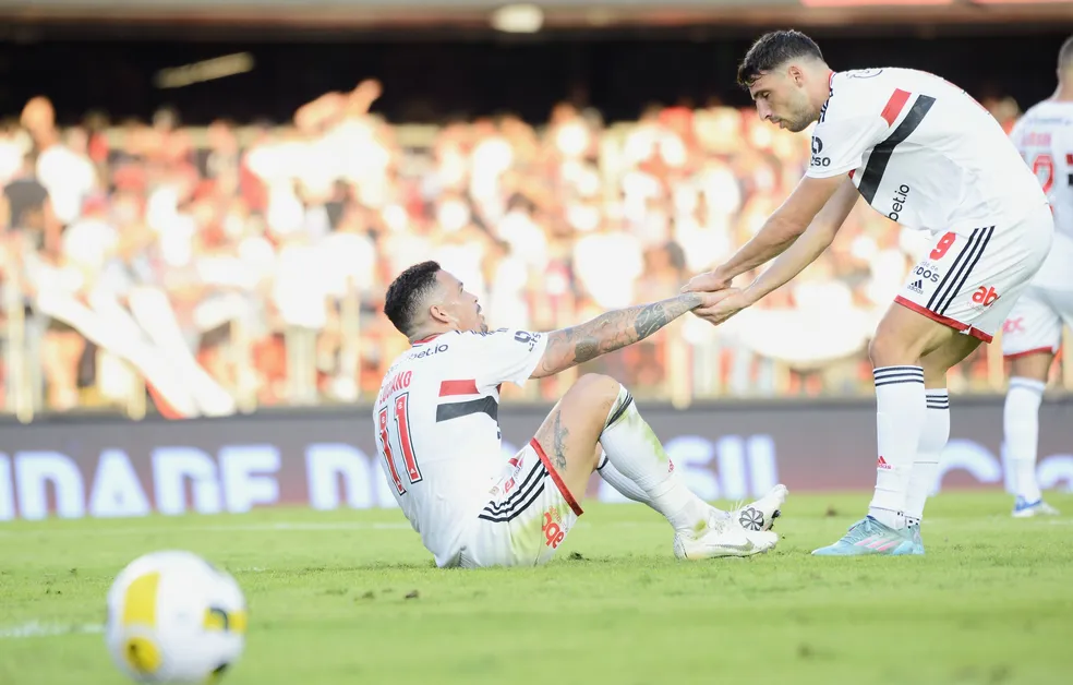 Calleri e Luciano em São Paulo x Cuiabá — Foto: Marcos Ribolli