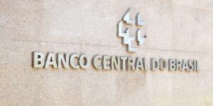 Imagem do post Comunicado: Banco Central anuncia grande mudança e ‘fim’ dos cartões de crédito cai como uma bomba