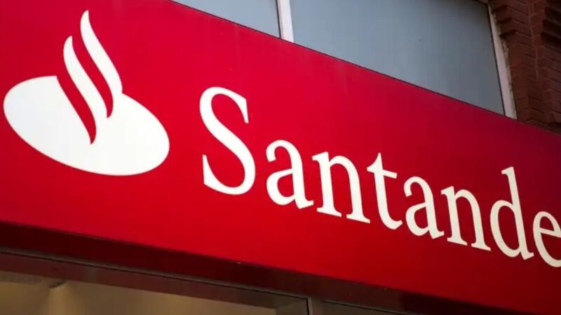 Banco Santander - Photo: Internet