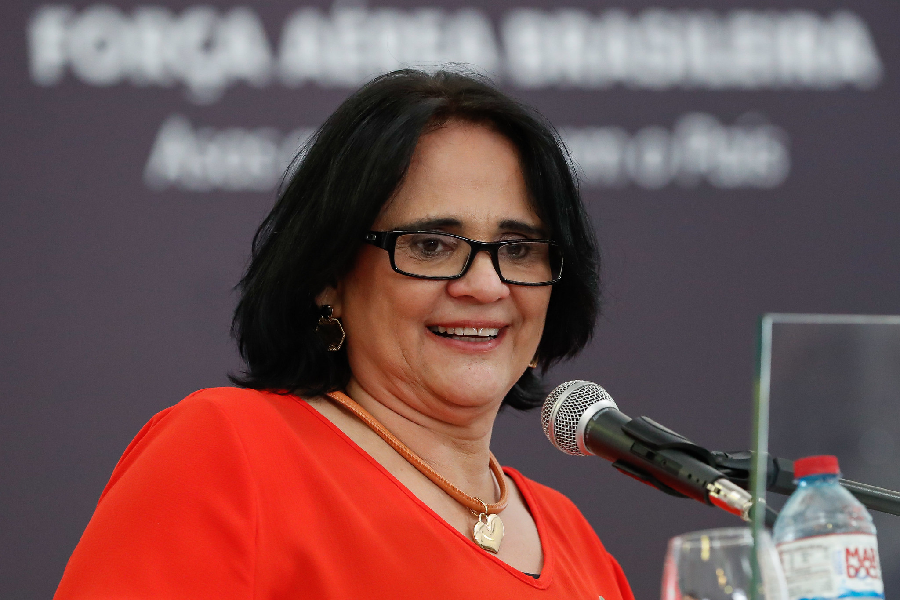 Damares Alves, ex-ministra do governo Bolsonaro (Foto: Reprodução/ Internet)