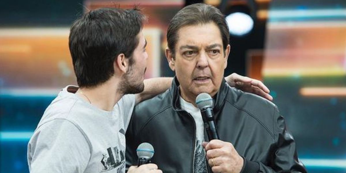 Faustão e João Guilherme em programa na Band (Foto: Reprodução / Instagram) 