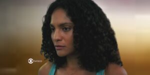 Aline (Bárbara Reis) na novela Terra e Paixão (Foto: Reprodução / Globo / Montagem TV Foco)