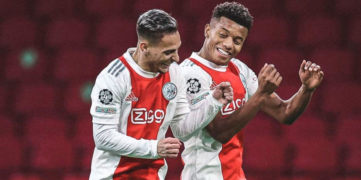 Antony e David Neres / foto: Ajax