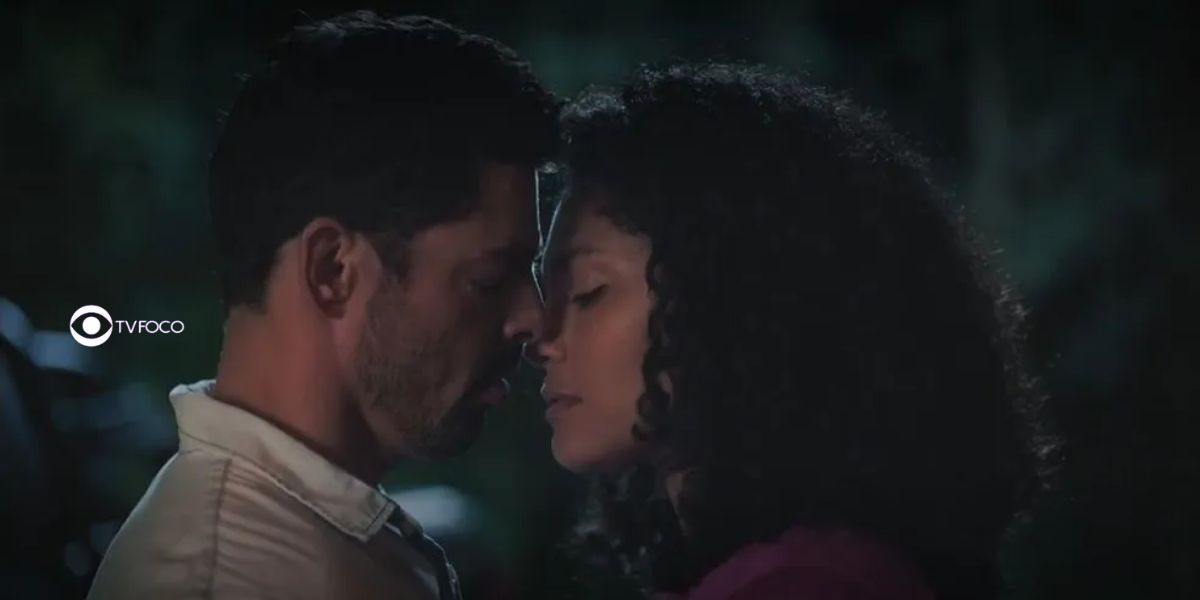 Caio e Aline juntos em Terra e Paixão (Foto: Reprodução / Globo)