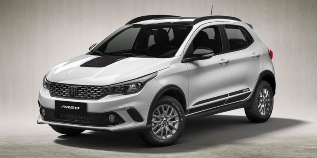 Fiat Argo é o terceiro hatch mais vendido do país (Reprodução: Internet)