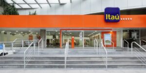 Itaú lida com vários fechamentos de agências (Foto: Reprodução/Agência Faria Lima)