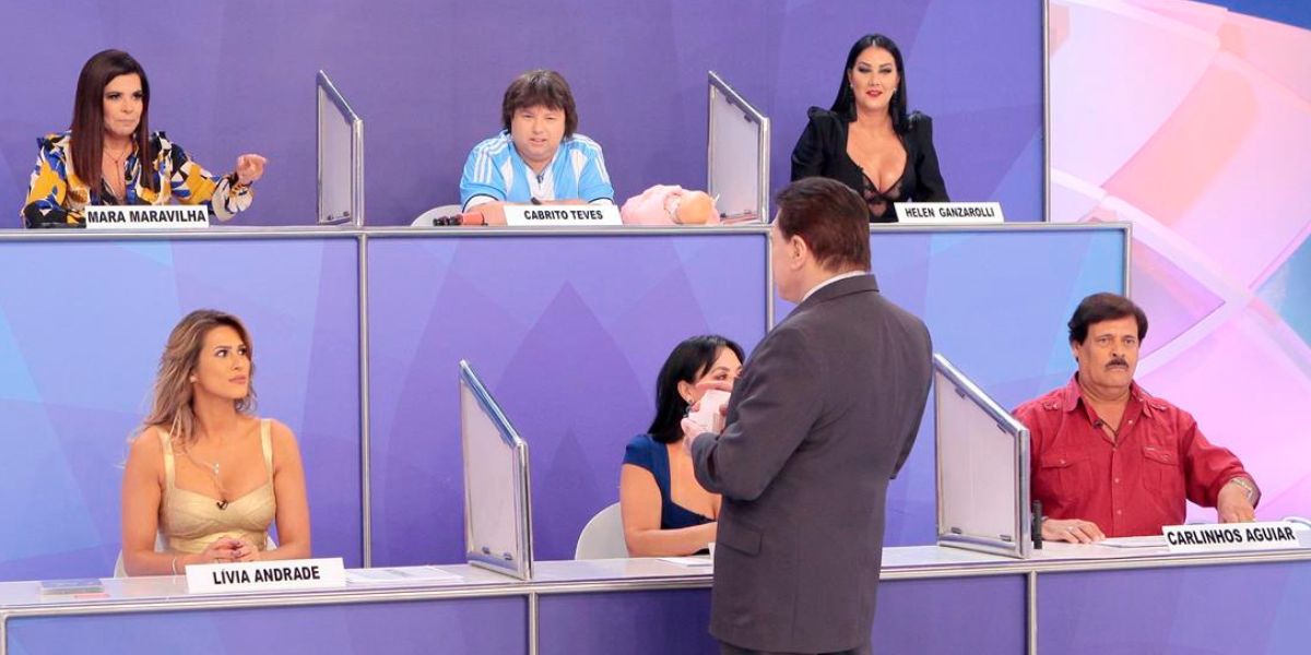 Humoristas invadem Jogo dos Pontinhos do Programa Silvio Santos