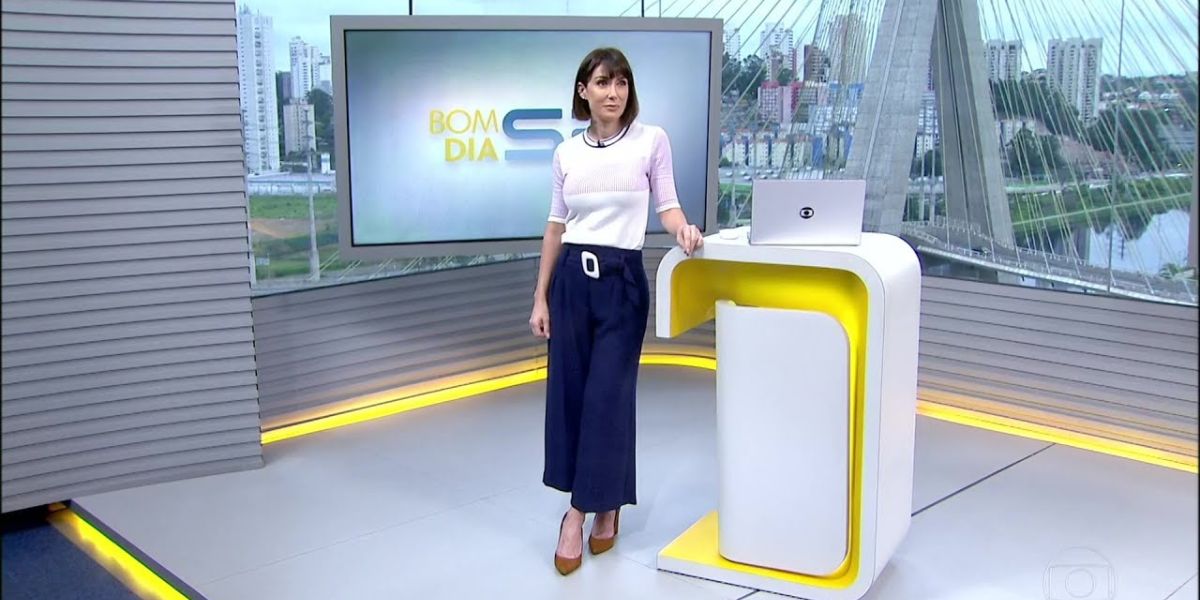 Michelle Barros no comando do Bom Dia SP (Reprodução: Globo)