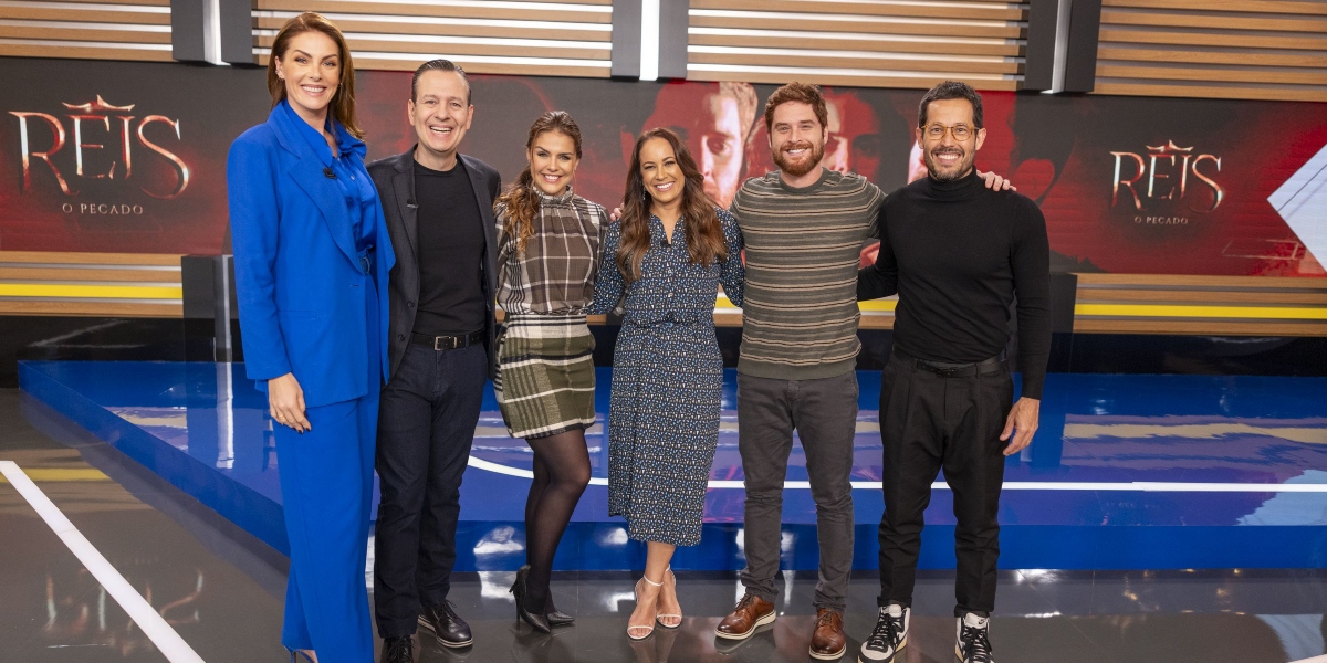 Elenco de "Reis" no programa "Hoje em Dia" (Foto: Divulgação/Record)