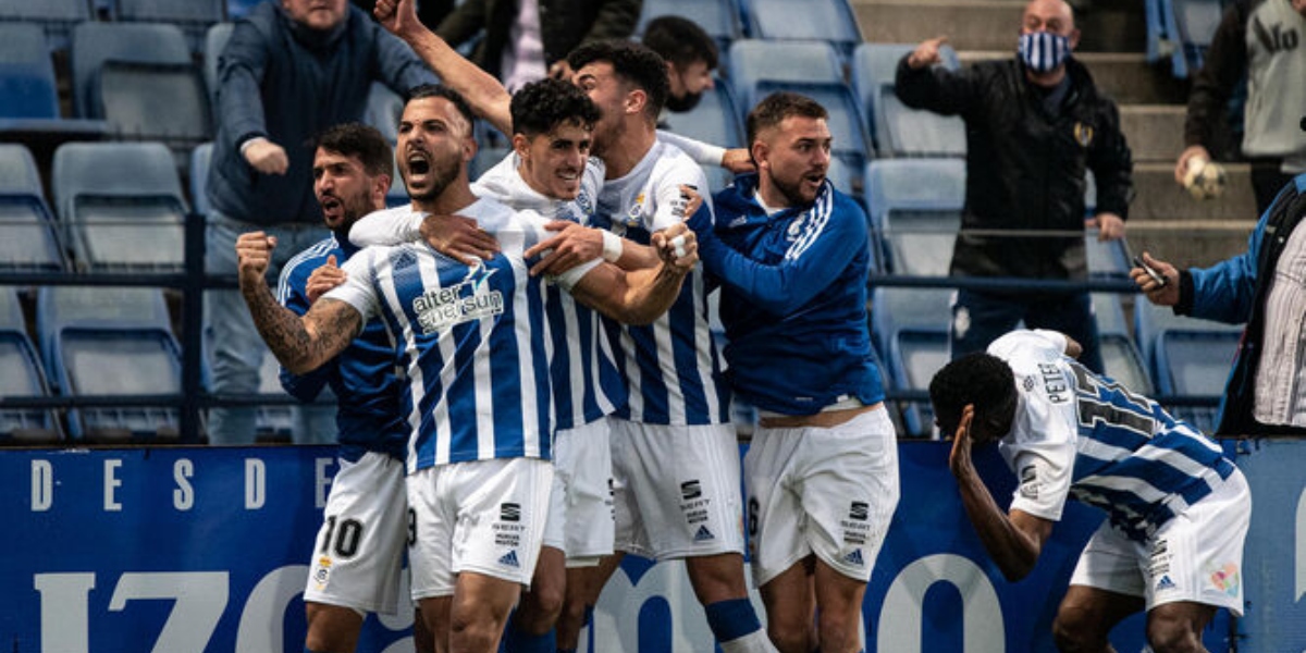 Recreativo de Huelva foi o primeiro time da Espanha (Foto: Reprodução/huelvainformacion)