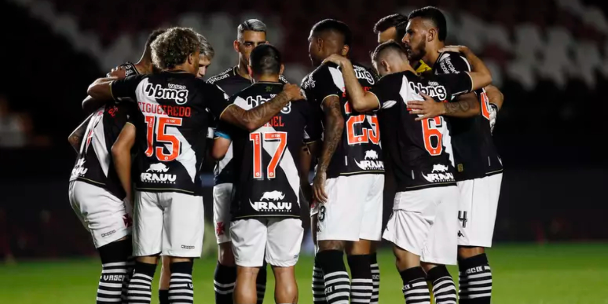 Time do Vasco em campo - Foto: Internet