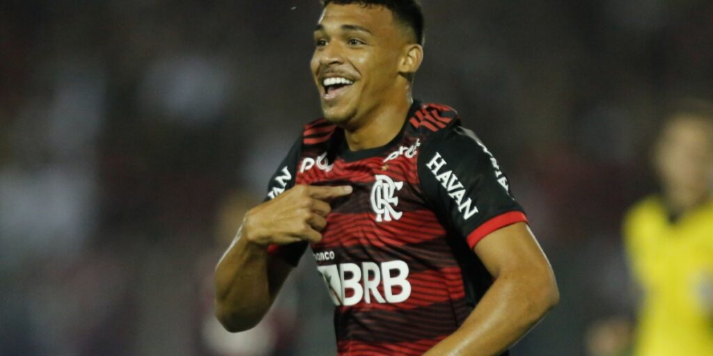 Victor Hugo é o craque do Flamengo (Foto: Reprodução/ Internet)