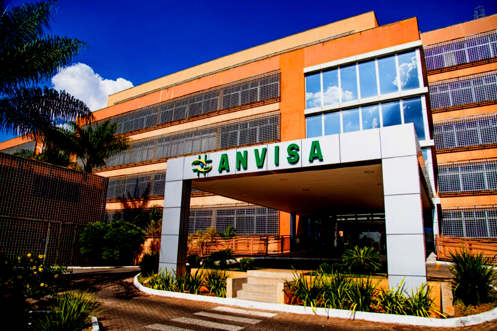 Anvisa determina proibição de 3 produtos (Foto Reprodução/Internet)