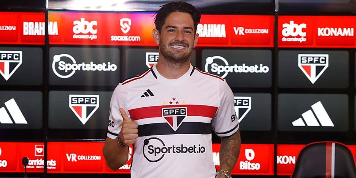 Alexandre Pato na zona mista do São Paulo - Foto: Internet