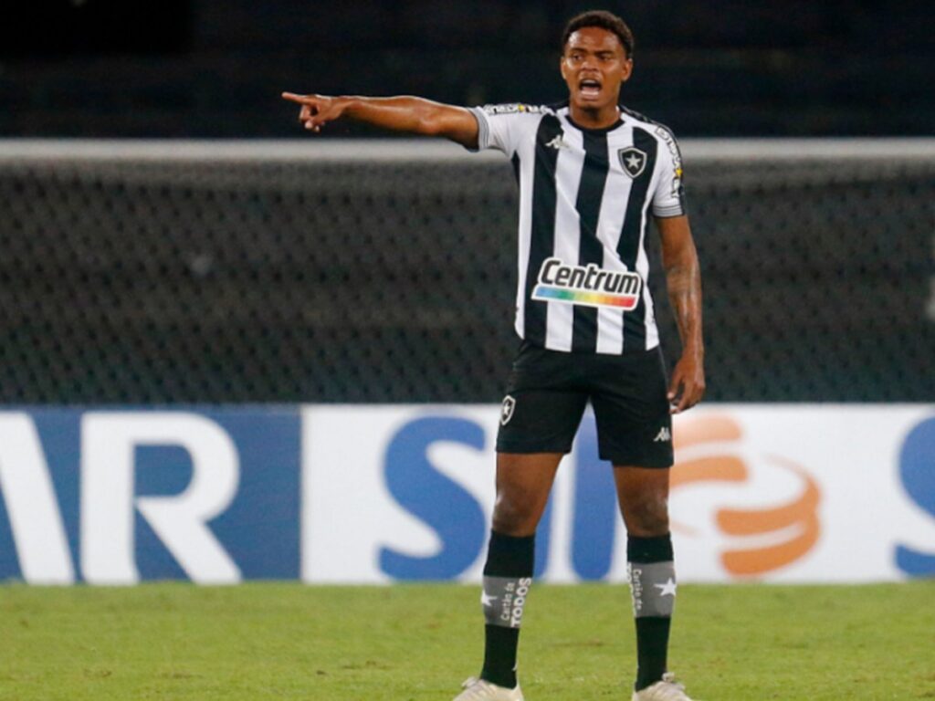 Botafogo - Lucas Mezenga (Foto: reprodução, Globo Esporte)