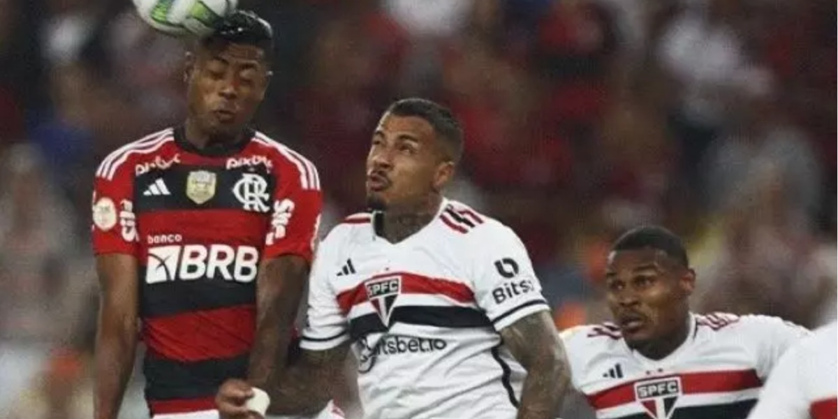 Jogo entre Flamengo e São Paulo (Imagem Reprodução Internet)