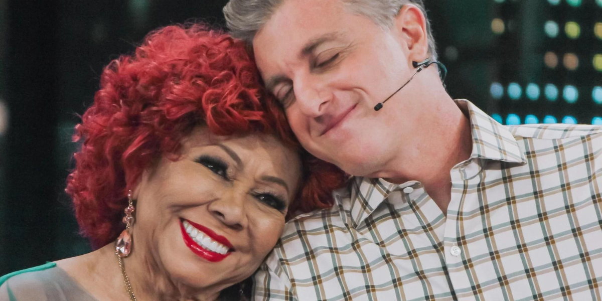 Luciano Huck e Alcione (Reprodução/Internet)