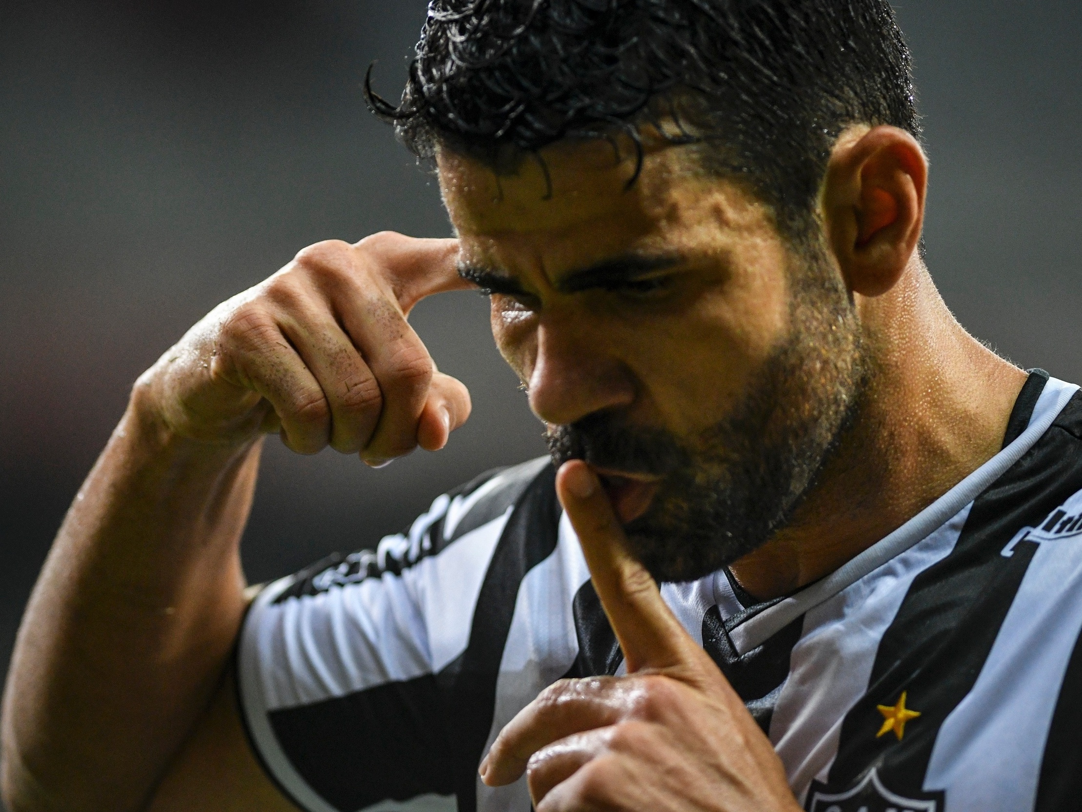 -Diego Costa no Atlético Mineiro (Reprodução - INternet)