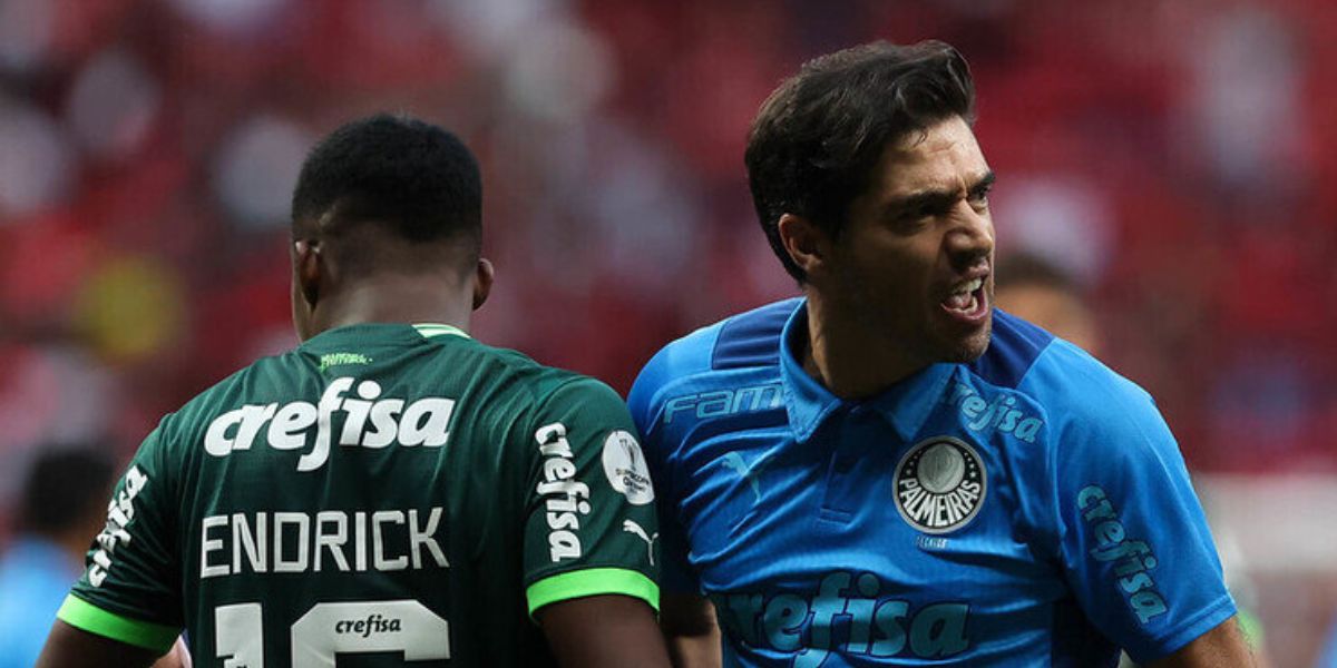 Abel revela que jogadores pediram para sair do Palmeiras por pressão