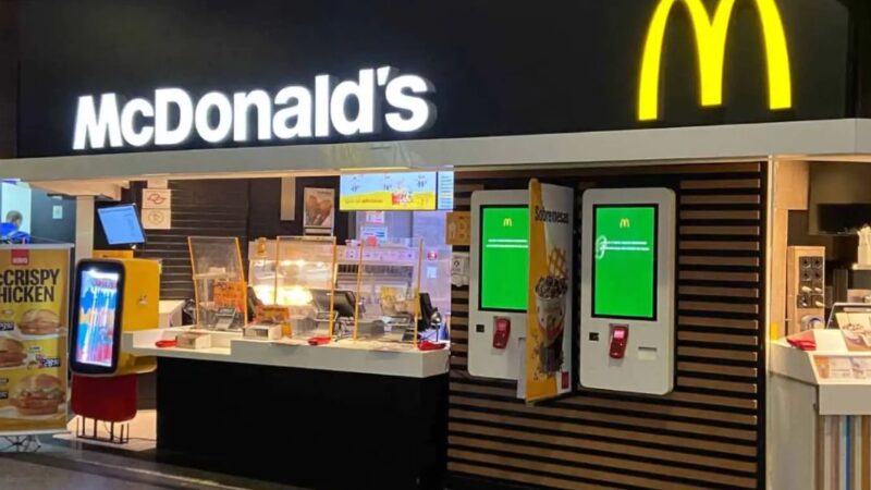 McDonald's Store - Image: Internet