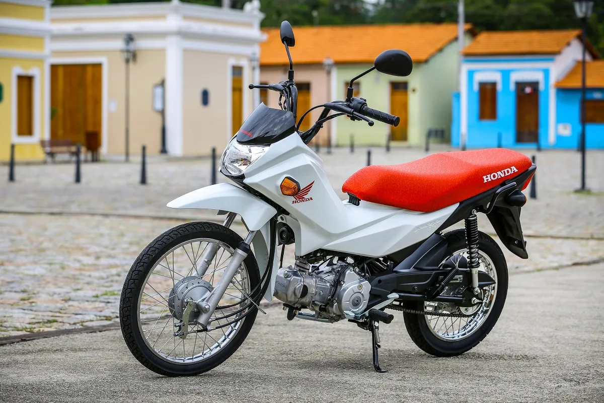 A Honda Pop 110i 2023 é uma das motos mais baratas que possuímos no mercado brasileiro (Foto Reprodução/Internet)