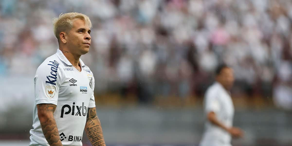 100% confirmado, não vai mais jogar com Paulo Turra: Jogador deixa o Santos  e agora vai para grande rival no Brasileirão - Portal da Torcida