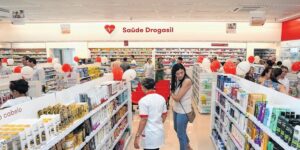 Drogasil estourou seus cofres para comprar concorrente gigante (Foto: Reprodução Internet)