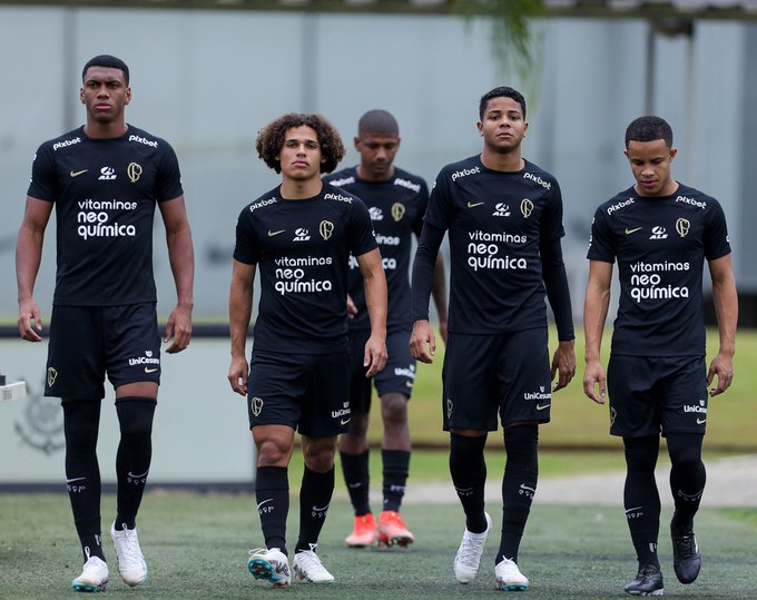 Corinthians liga ALERTA por jovens e situação vem à tona - Foto: Reprodução/Internet