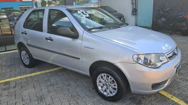 Fiat Palio Fire 1.0 2013 (Foto: Divulgação)