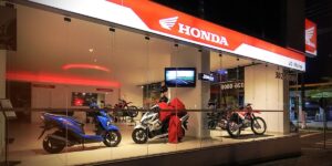 Moto AMADA de rival da Honda está por menos de R$ 7 mil (Reprodução: Internet)