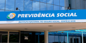 Imagem do post 14º salário do INSS tem nova confirmação em agosto e essa é a lista de aposentados que tem direito ao pagamento