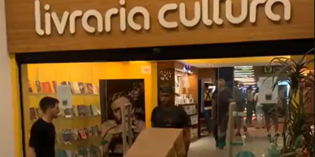 Ordem de despejo contra a Livraria Cultura, em São Paulo (Foto: Reprodução/Twitter)