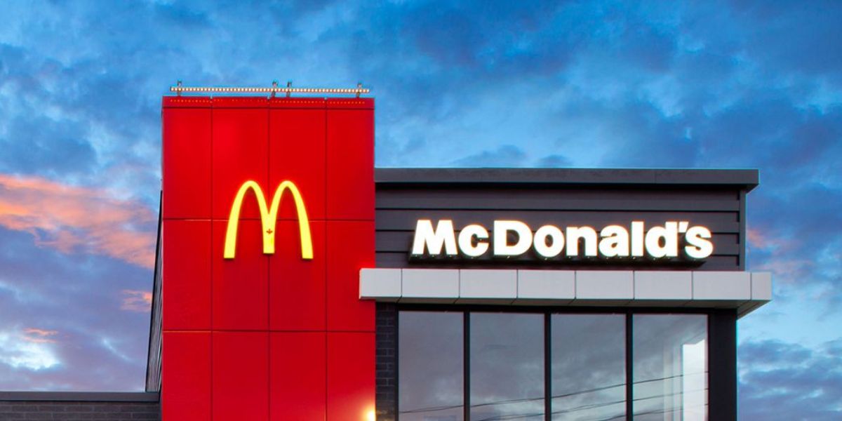 Rival do McDonald's comete o imperdoável com lanches (Reprodução: Internet)