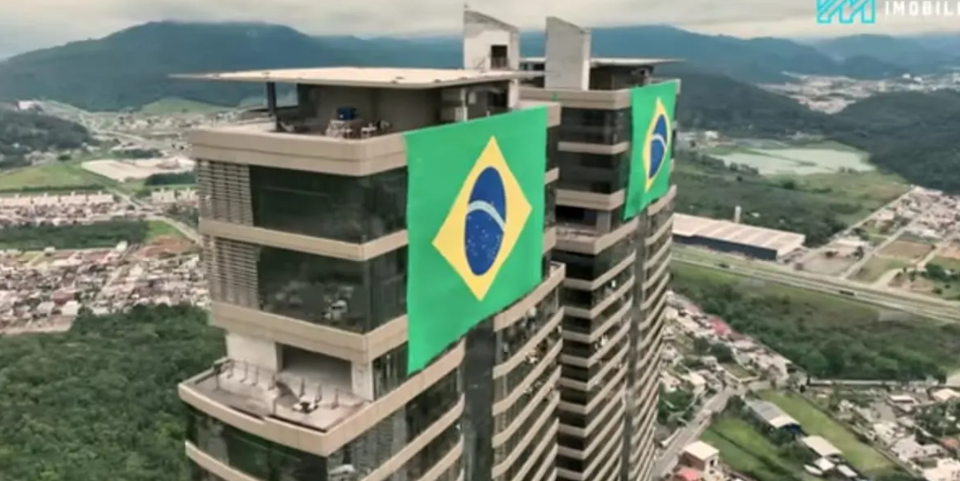 Quadriplex de Neymar (Foto: Reprodução/ Internet)