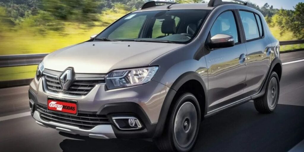 Stepway se assemelha ao Sandero e segue a venda no mercado (Reprodução: Internet)