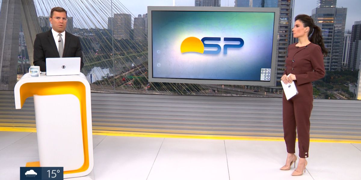 Rodrigo Bocardi e Sabina Simonato no comando do Bom Dia SP (Reprodução: Globo)