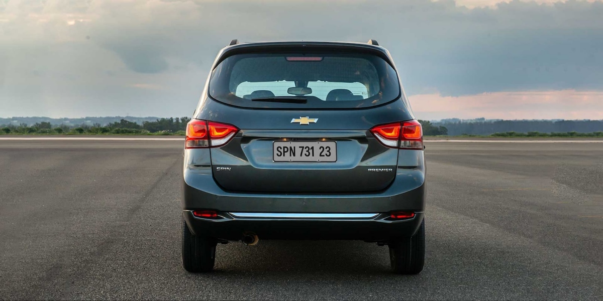 Spin Premier é um dos sobreviventes dos monovolumes no Brasil (Foto: Divulgação/Chevrolet)