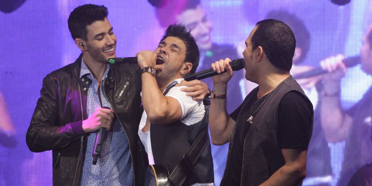 Zezé Di Camargo, Luciano e Gusttavo Lima em um dos shows da dupla mais querida do Brasil (Reprodução: Internet)