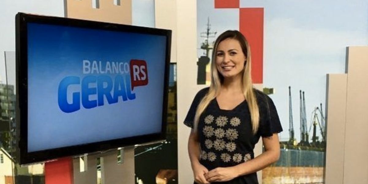 Andressa Urach em quadro do Balanço Geral (Foto: Reprodução / Record)