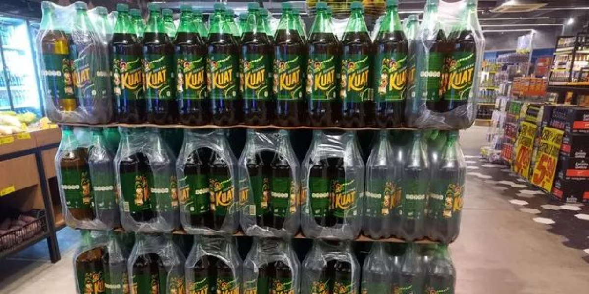 Kuat, da empresa Coca-Cola, em mercados (Foto: Reprodução/ Internet)