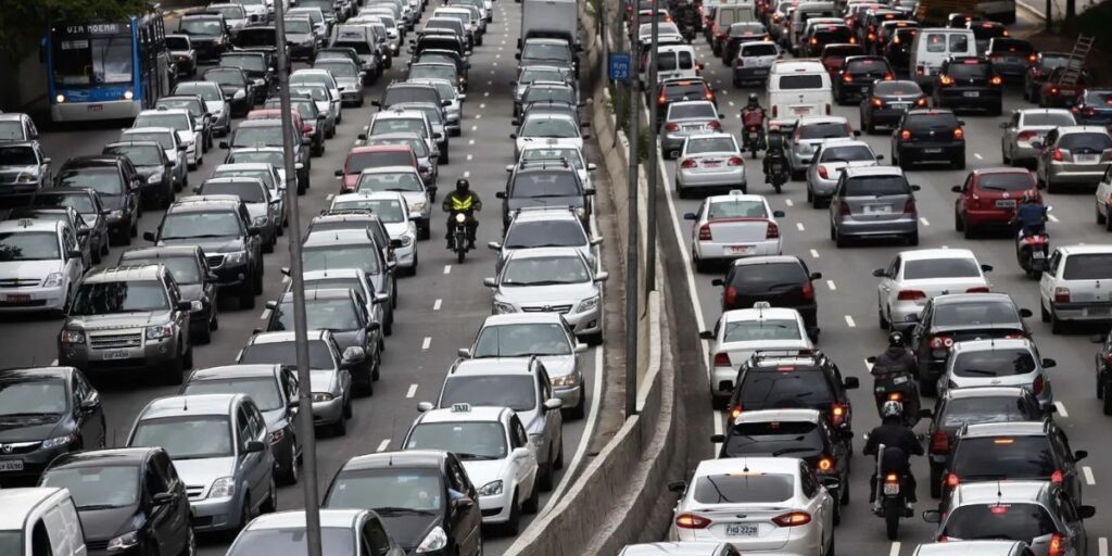 Nova lei de trânsito para os motoristas (Foto: Reprodução/ Internet)