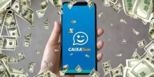 Celular com aplicativo do Caixa Tem - Foto Reprodução Internet