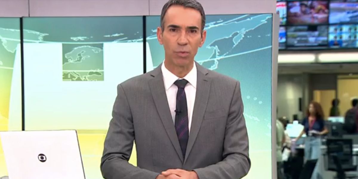 César Tralli no Jornal Hoje (Foto: Reprodução / Globo)