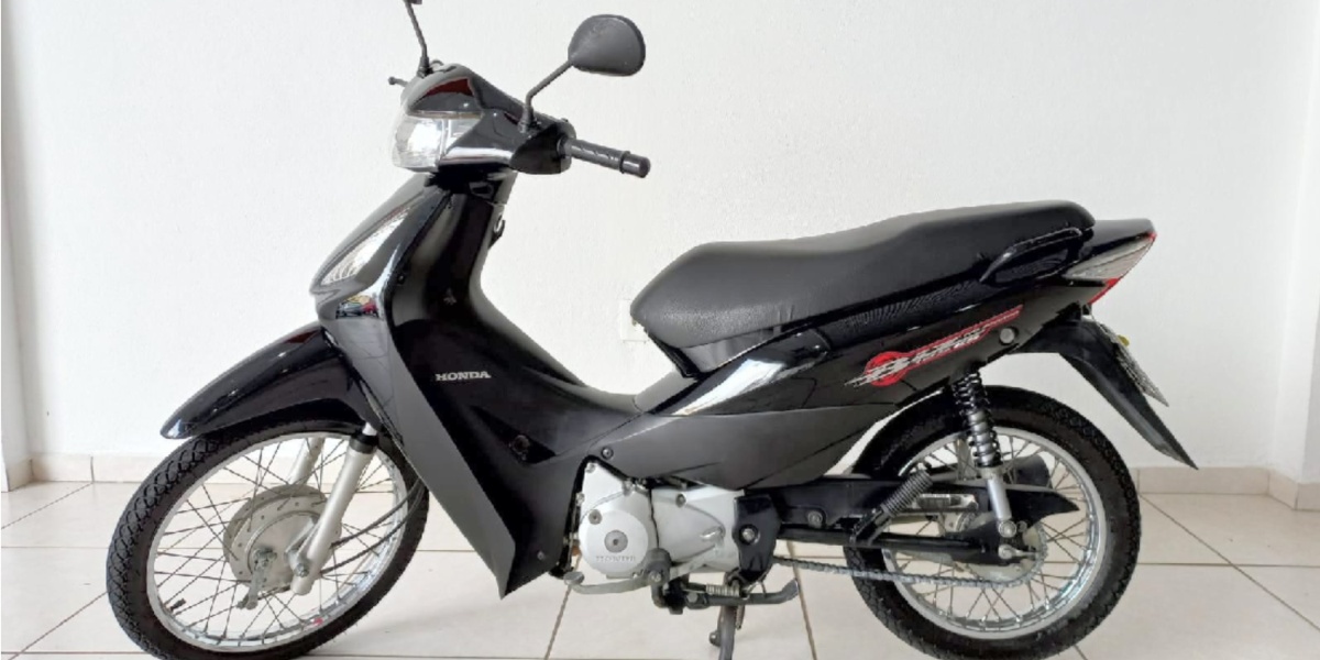 Modelo de Honda Biz 125 ES (Imagem Reprodução Internet)