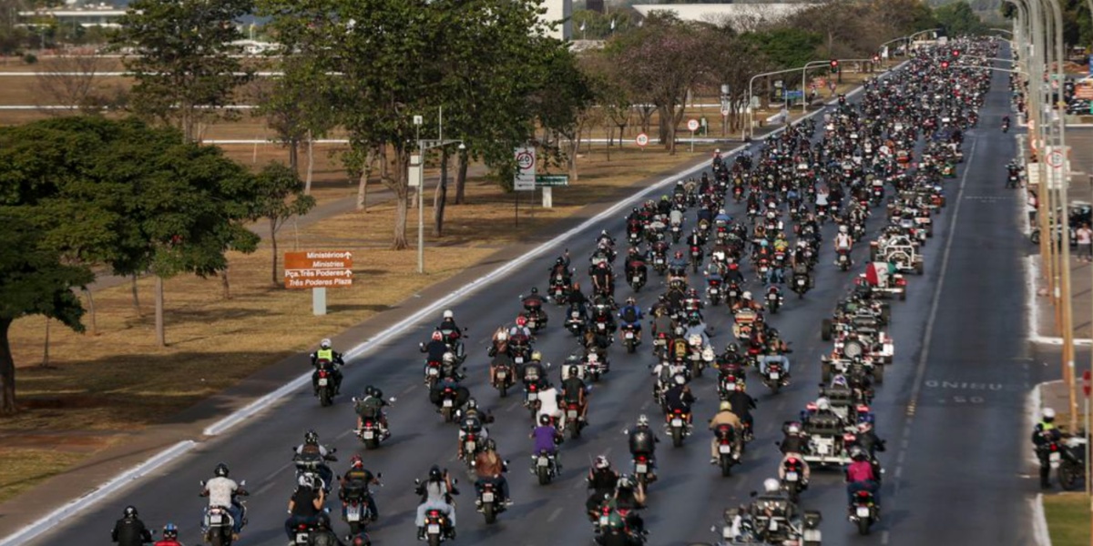 Governo planeja desconto no IPVA para motoristas de motocicletas (Imagem Reprodução Internet)